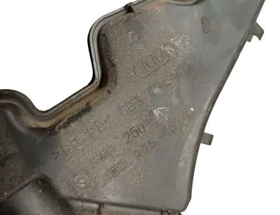 AUDI A4 B9/8W (2015-2024) Réservoir de lave-vitre 8W0955451L 33466792