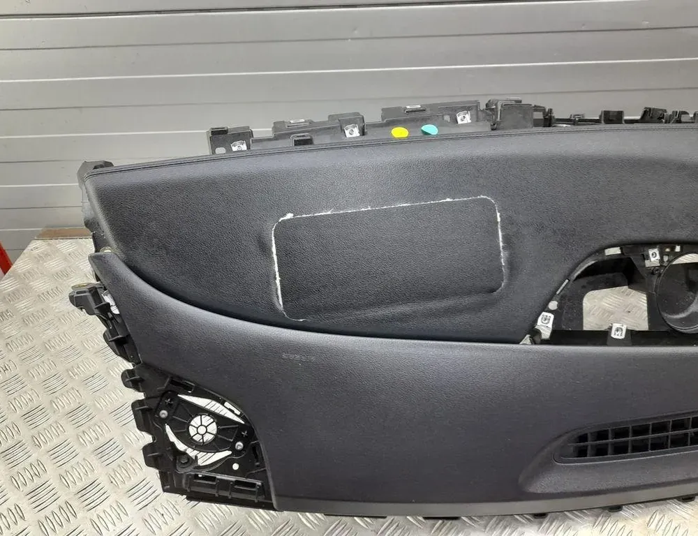 AUDI A8 D2/4D (1994-2002) Tableau de bord 4H1857927A 33486070