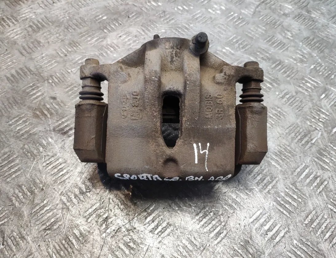 KIA Sportage 3 generation (2010-2015) Étrier de frein avant gauche 3R60 21610687