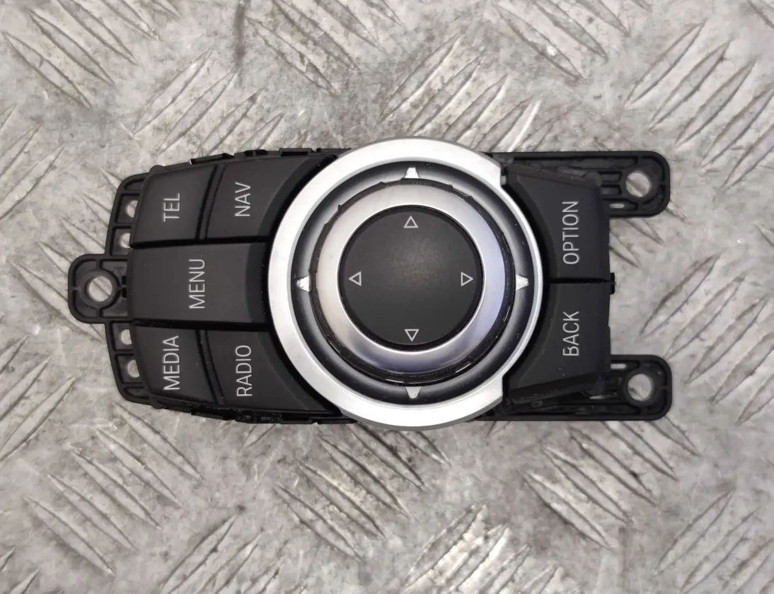 BMW 6 Series F06/F12/F13 (2010-2018) Bouton de commande de navigation 9286707 25846521