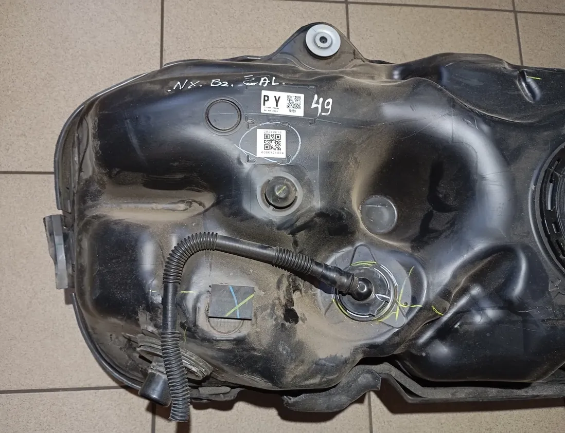 LEXUS NX 2 generation (2021-2023) Réservoir d'essence 7710078480 34963448