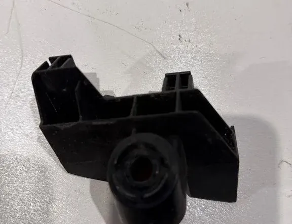 TOYOTA Auris 2 generation (2012-2015) Support de pare-chocs arrière droit 52562,92116 34738397