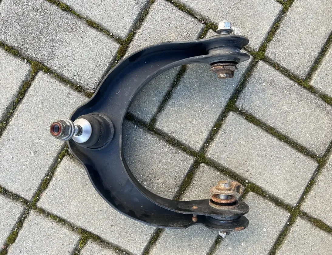 DODGE Durango 3 generation (2010-2024) Bras de triangle supérieur avant gauche 328-16LH,68224238AB 23837133