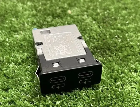 BMW X5 G05/G18 (2018-2024) USB 8711938 33739314