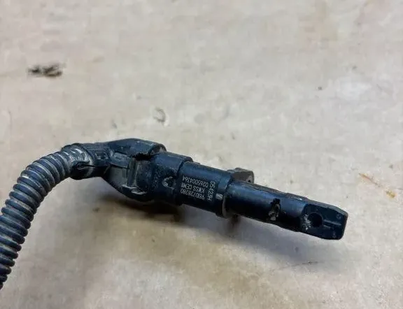 PEUGEOT 2008 2 generation (2019-2023) Capteur ABS Avant Droit 9825606280 33146608