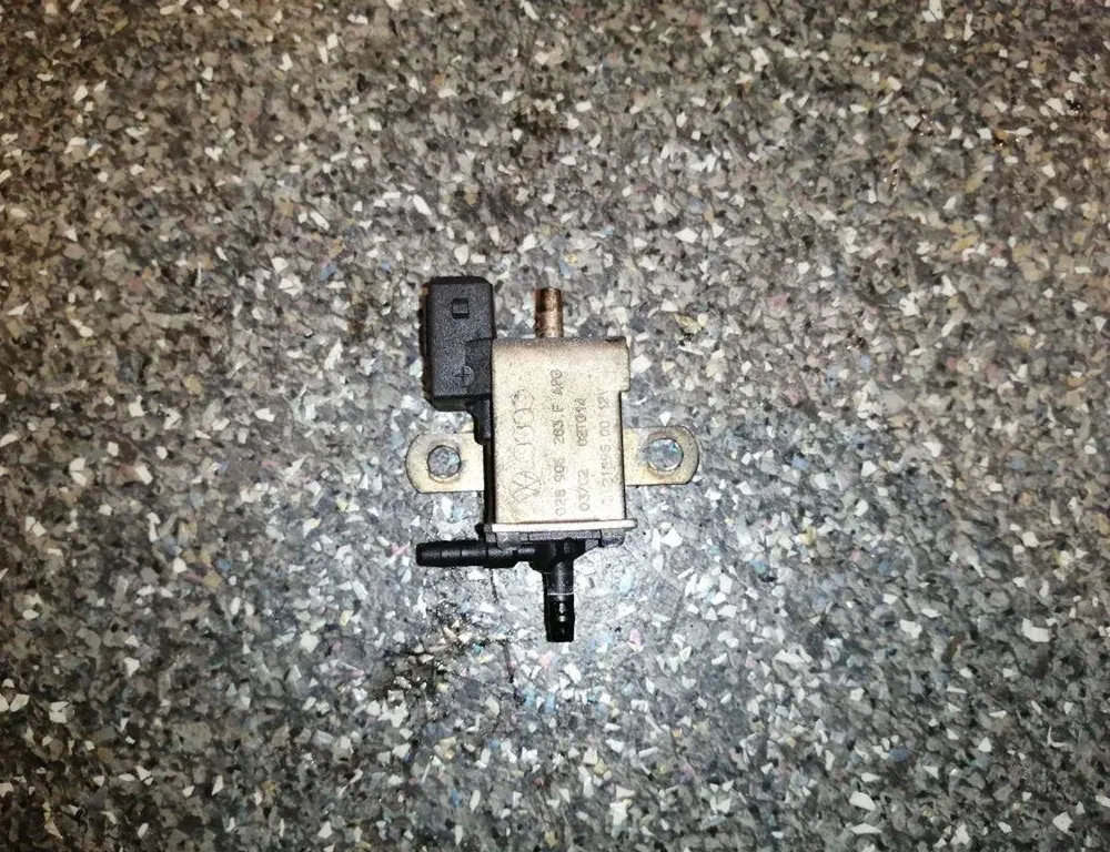 AUDI A3 8P (2003-2013) Électrovanne 028906283F 33846644
