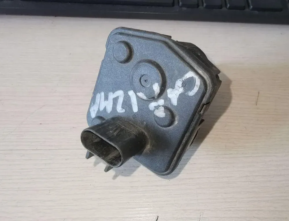 MITSUBISHI Carisma 1 generation (1995-2004) Moteur de mise à niveau des phares 00728232 33857544