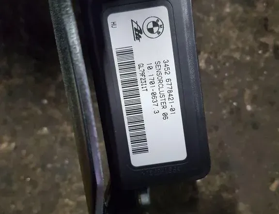 BMW 3 Series E90/E91/E92/E93 (2004-2013) Capteur d'accélération 6778421 33859184