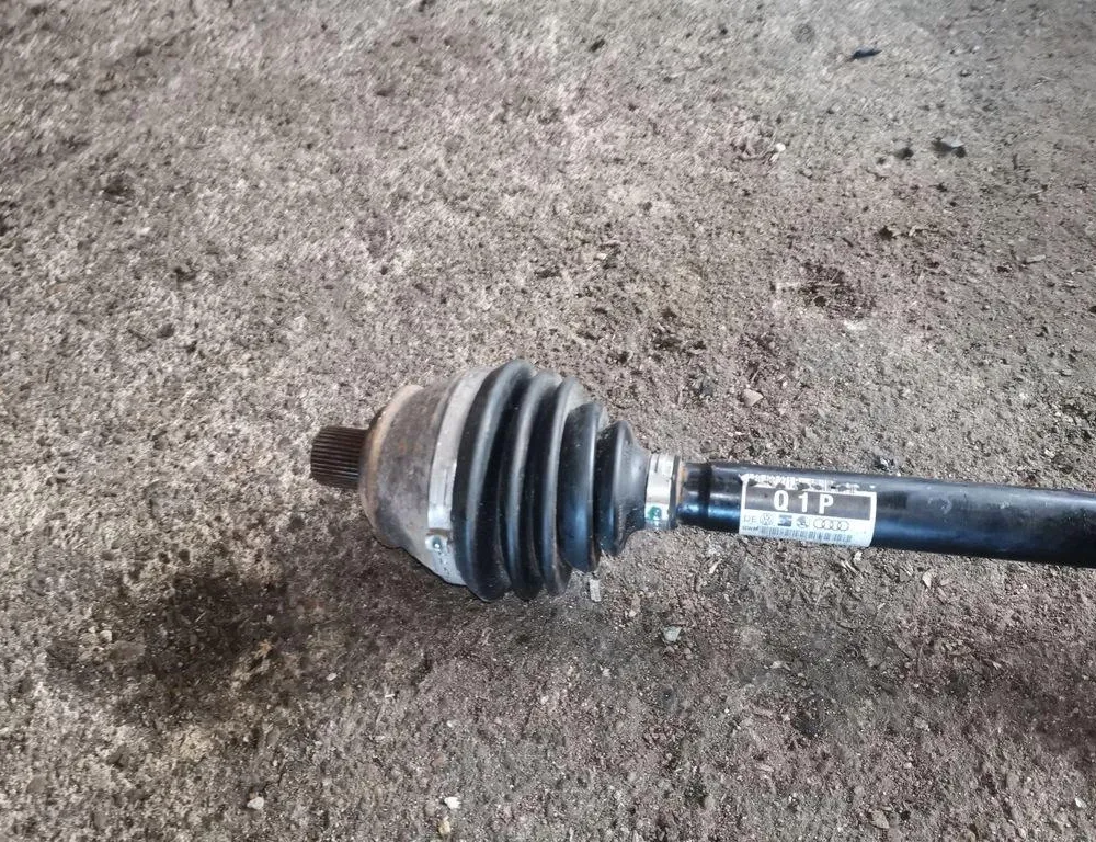 AUDI A8 D2/4D (1994-2002) Arbre de transmission avant gauche 4E0407271P 33861186