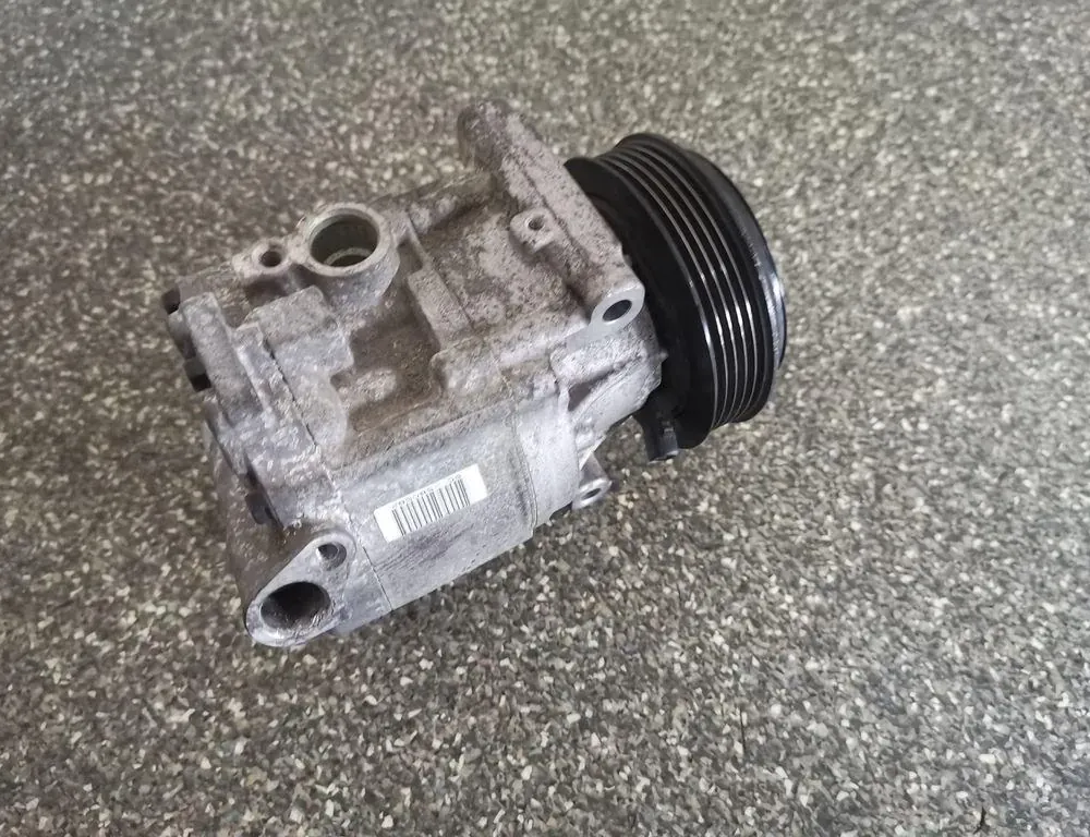 FIAT 500 2 generation (2008-2024) Pompe de climatisation 4472803240 33864135