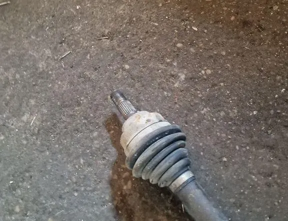 PEUGEOT 308 T7 (2007-2015) Arbre de transmission avant gauche 33868149