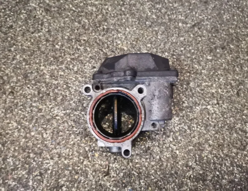 AUDI A8 D2/4D (1994-2002) Corps de papillon 057128063B 33871383