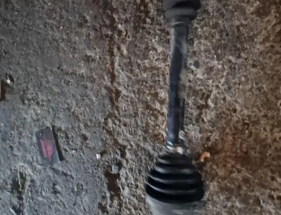 AUDI A8 D2/4D (1994-2002) Arbre de transmission avant gauche 33871470