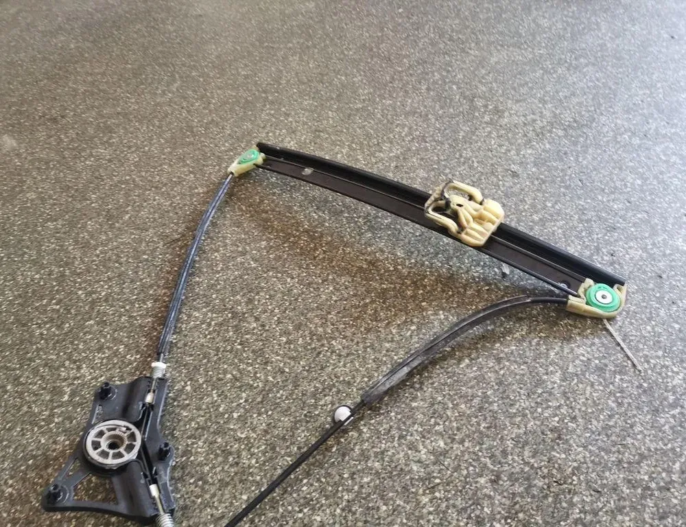 AUDI A6 C6/4F (2004-2011) Lève-vitre de porte arrière gauche 4G0837461 33872518