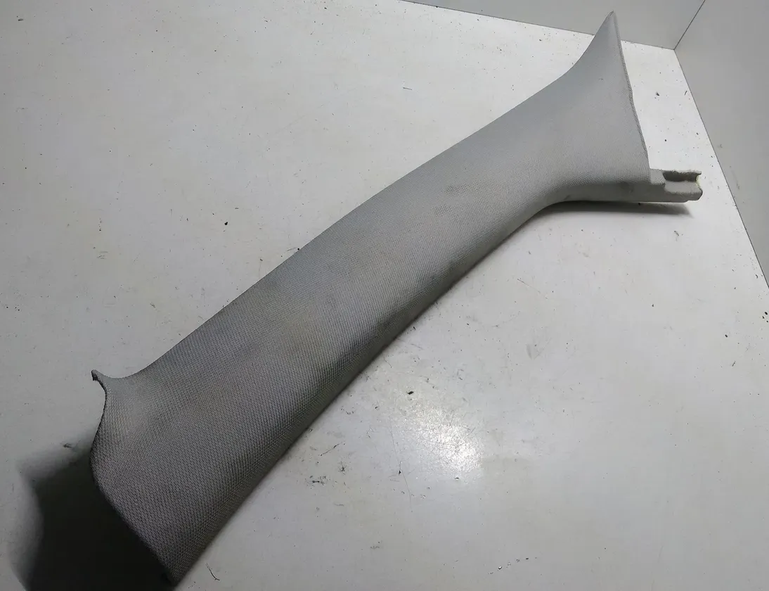 AUDI A6 C6/4F (2004-2011) Garniture de pilier à droite 4F0867233F 29994199