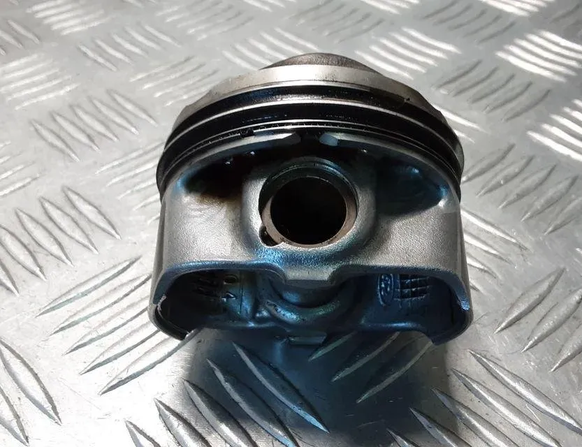 FORD Focus 3 generation (2011-2020) Piston ECJAEA 32106012