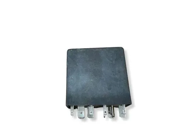 VOLKSWAGEN Golf 4 generation (1997-2006) Relais 5KG00656800,4A0919471 34574211