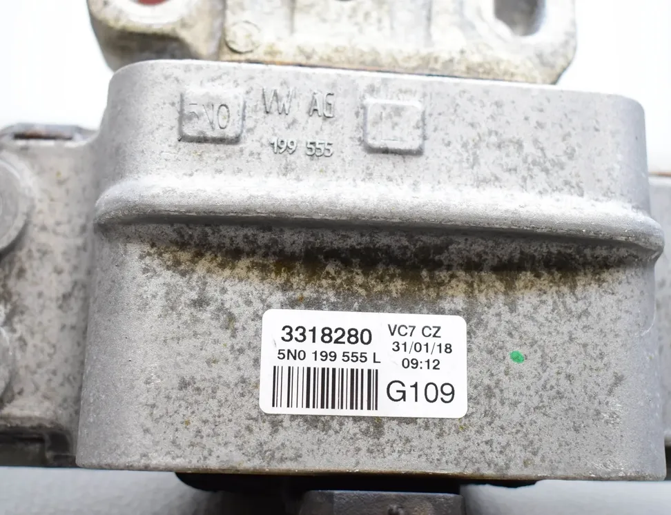 AUDI Q3 8U (2011-2020) Support moteur côté gauche 5N0199555L 11655629