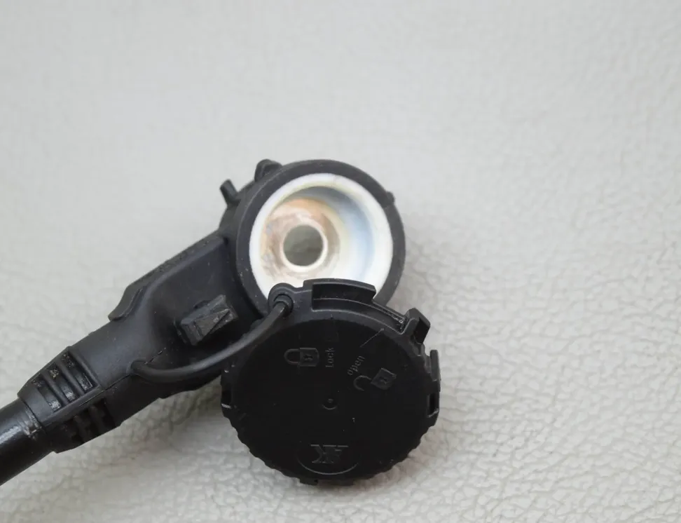 BMW iX3 1 generation (G08) (2020-2024) Câble de batterie négatif 9858513,9858514 27550419