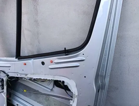MERCEDES-BENZ Sprinter 3 generation (907/910) (2019-2024) Porte avant droite 33259691