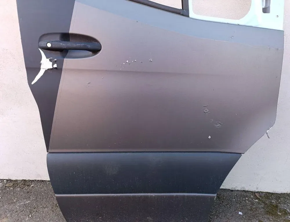 MERCEDES-BENZ Sprinter 3 generation (907/910) (2019-2024) Porte avant droite 33259691