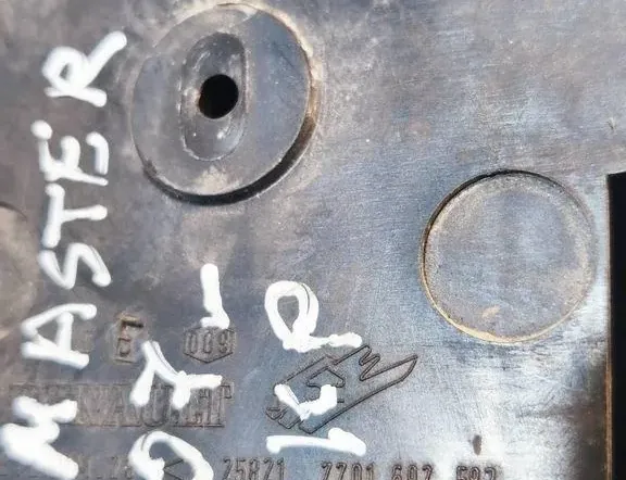 RENAULT Master 3 generation (2010-2023) Garniture de montant arrière gauche 7701692583 33266368