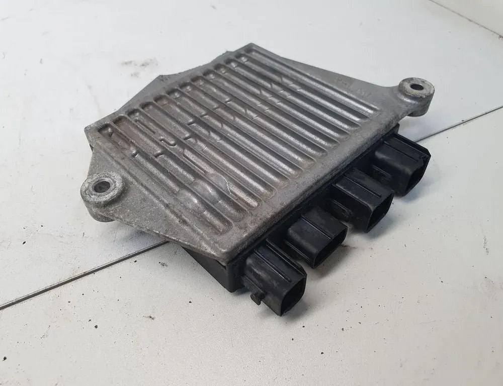 LEXUS RX 3 generation (2009-2015) Calculateur d'injecteurs de carburant 8987130040 34233623