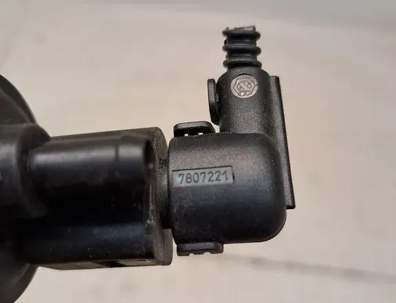 VOLKSWAGEN Touran 1 generation (2003-2015) Électrovanne IJ0973722,1K0906627A,7807221 34241575