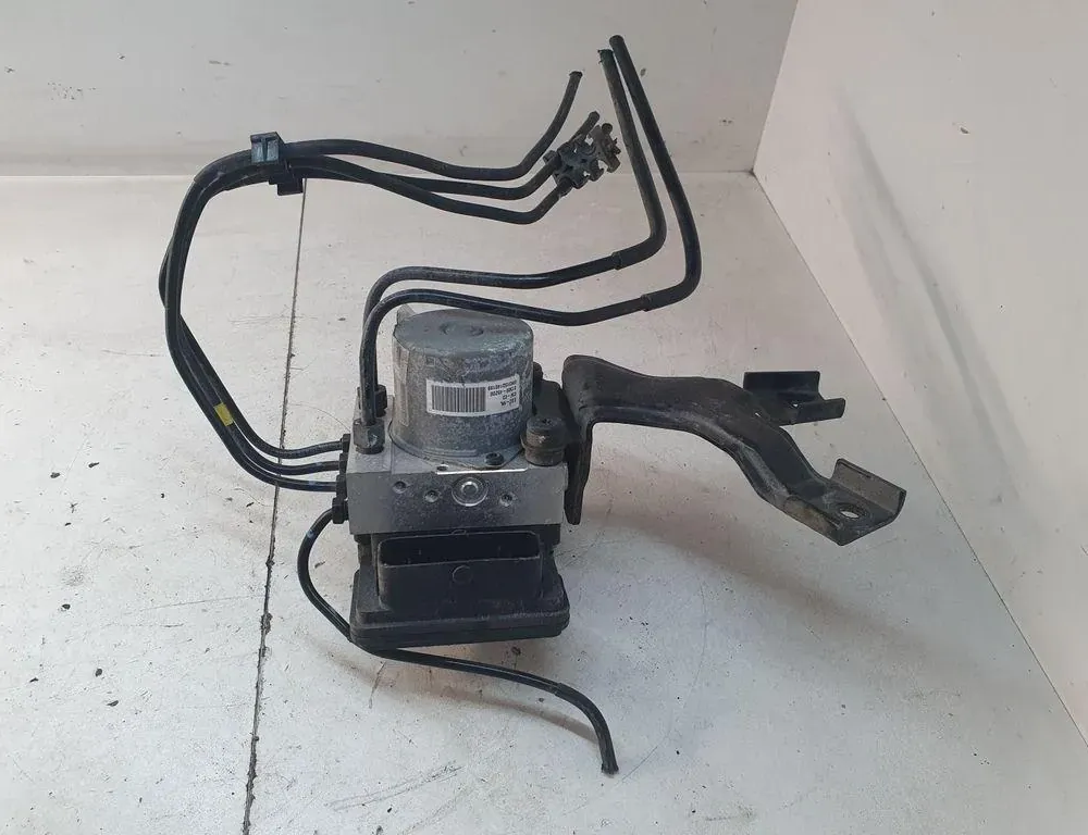 HYUNDAI i30 GD (2 generation) (2012-2017) Pompe ABS 6158945200 34233323