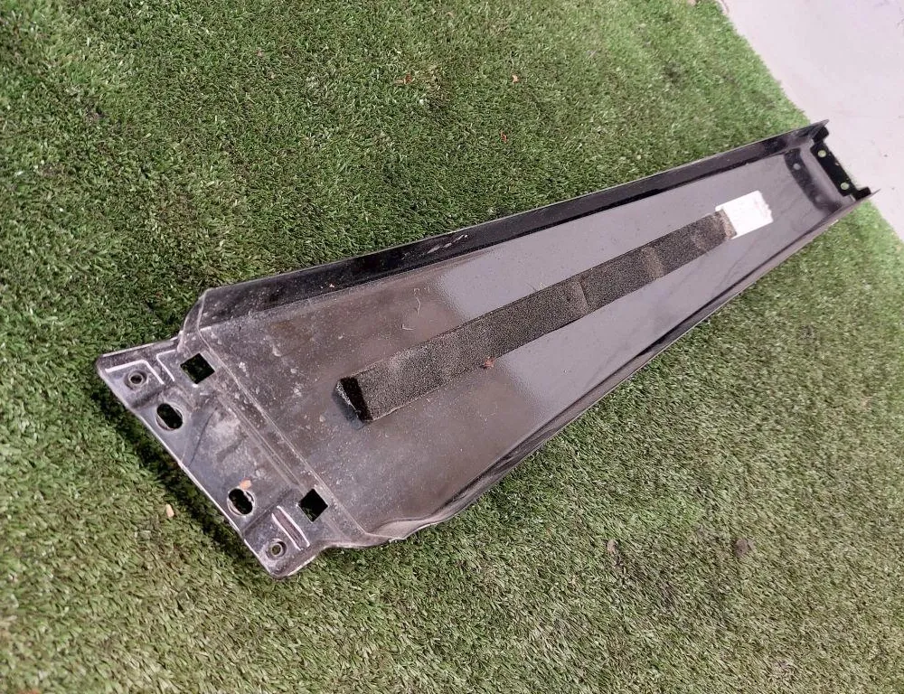 AUDI A8 D3/4E (2002-2010) Garniture du montant B du côté droit 4E0853290A,512140 34247596