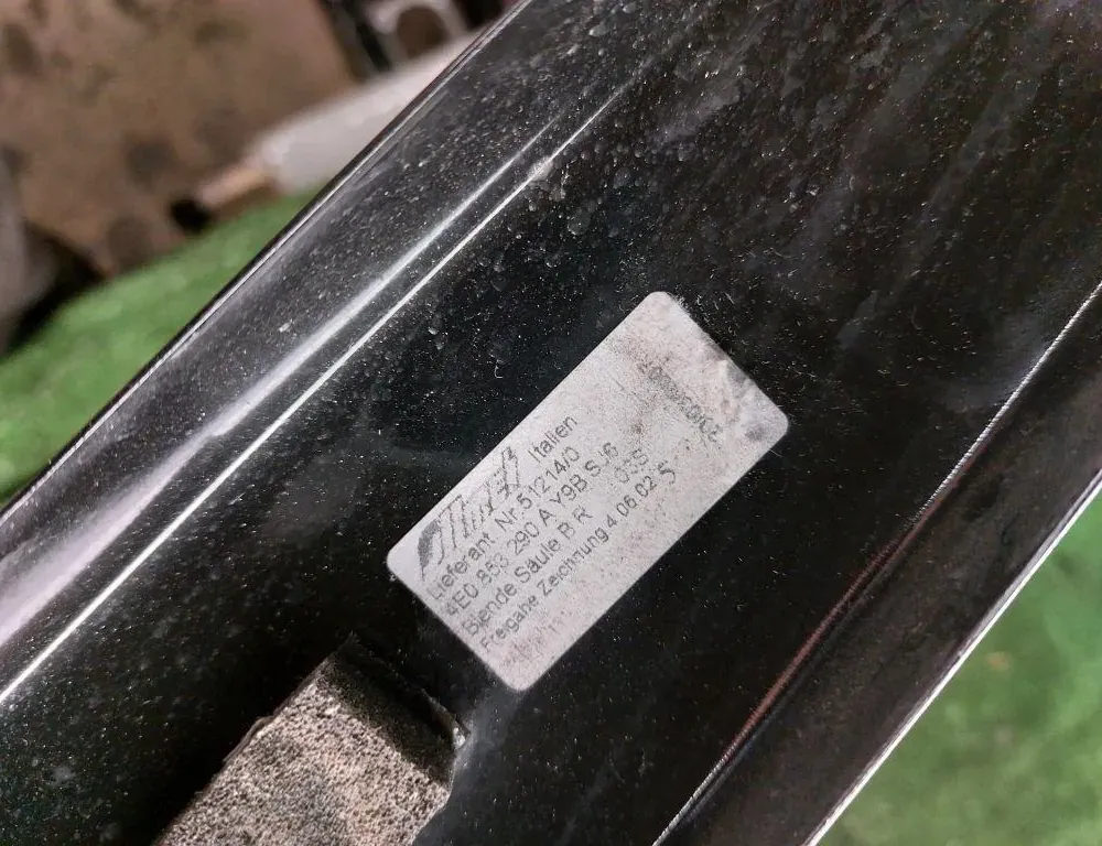 AUDI A8 D3/4E (2002-2010) Garniture du montant B du côté droit 4E0853290A,512140 34247596