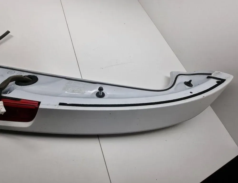 HYUNDAI ix35 1 generation (2009-2015) Becquet de coffre 872102Y000 34229506