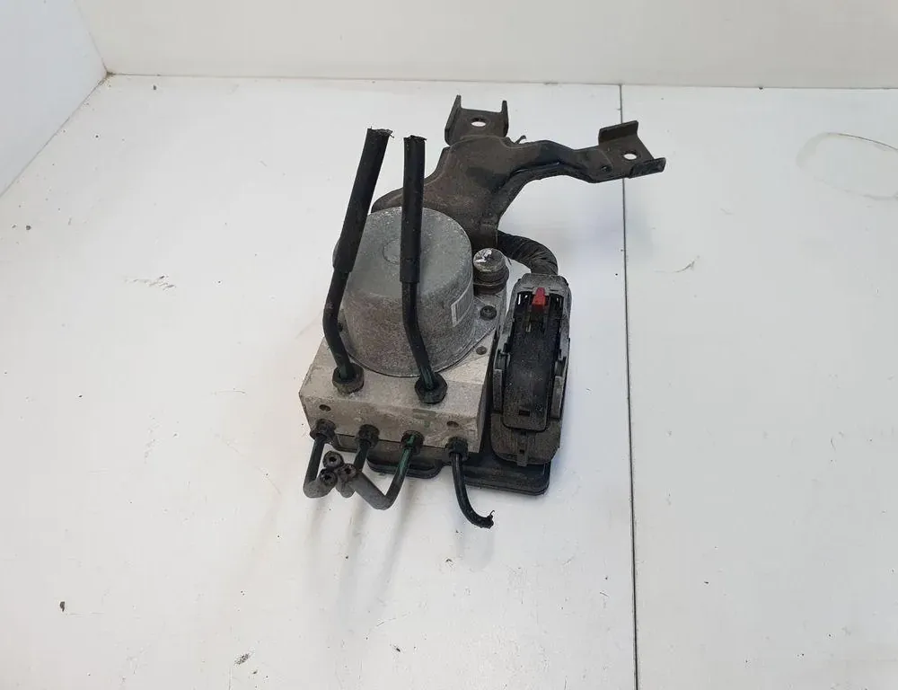 HYUNDAI i30 GD (2 generation) (2012-2017) Pompe ABS 58900A6230 34233592