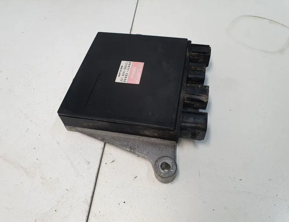 LEXUS RX 3 generation (2009-2015) Calculateur d'injecteurs de carburant 8987130040 34233623