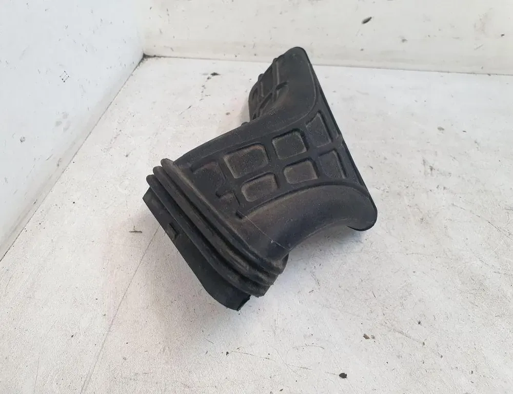 AUDI A4 B8/8K (2011-2016) Tube d'admission d'air 1021300S01 34238644