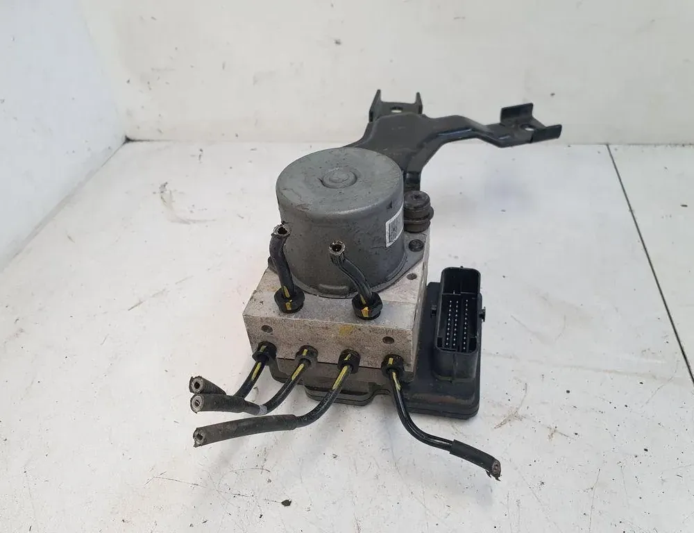 HYUNDAI i30 GD (2 generation) (2012-2017) Pompe ABS 6158945200 34237181