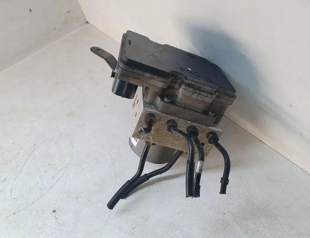 HYUNDAI i30 GD (2 generation) (2012-2017) Pompe ABS 6158945200 34233322