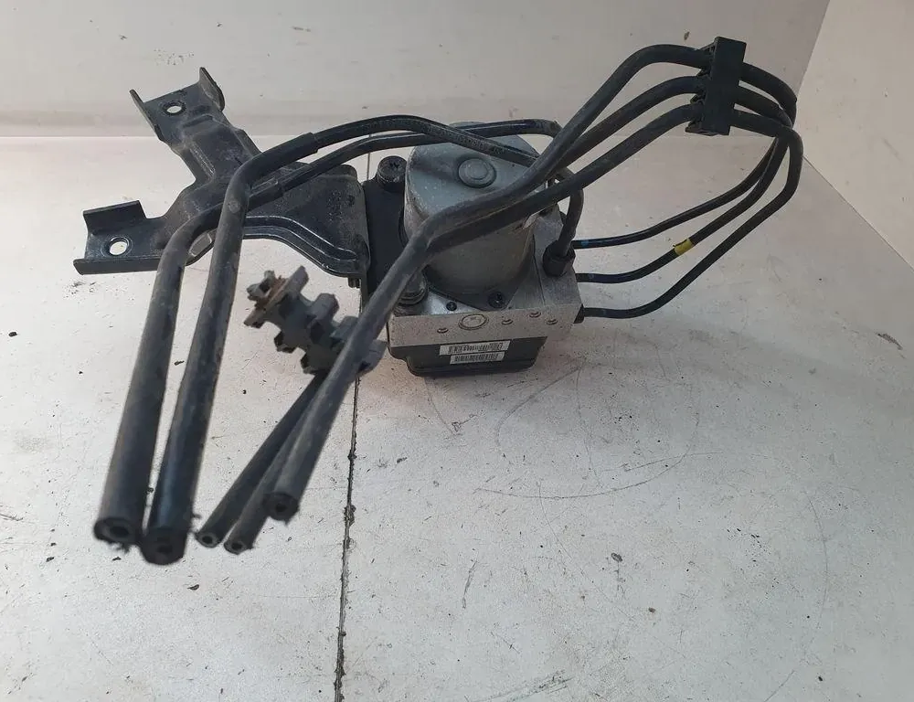 HYUNDAI i30 GD (2 generation) (2012-2017) Pompe ABS 6158945200 34233323