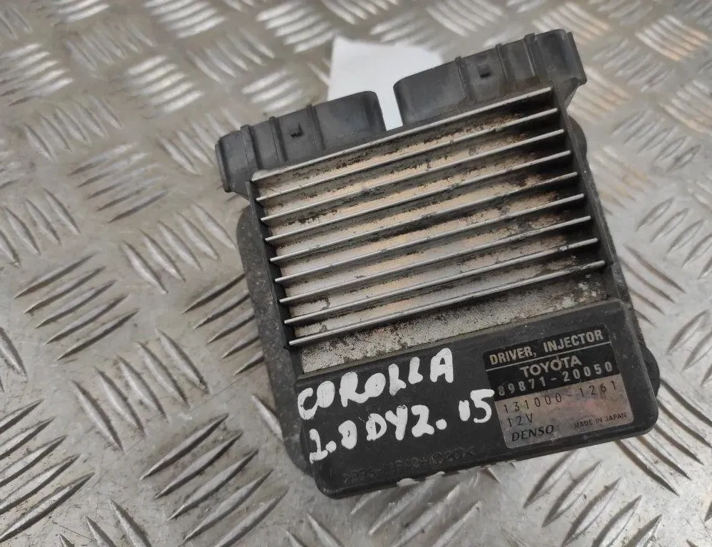 TOYOTA Avensis 2 generation (2002-2009) Calculateur d'injecteurs de carburant 8987120050 31582218