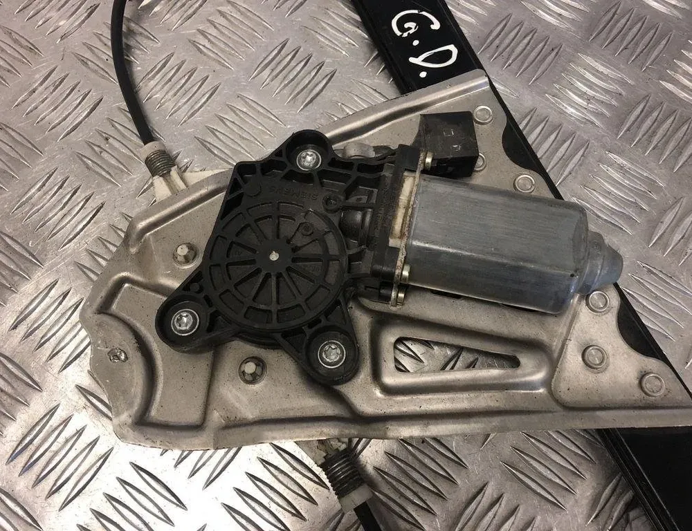 MERCEDES-BENZ S-Class W220 (1998-2005) Lève-vitre de porte arrière droite A2207300446 31591363