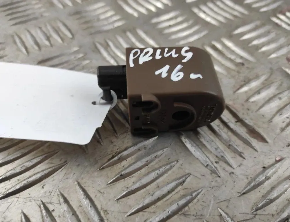 TOYOTA Prius 4 generation (XW50) (2015-2023) Autres unités de contrôle 8974752010,0689004450 31603304