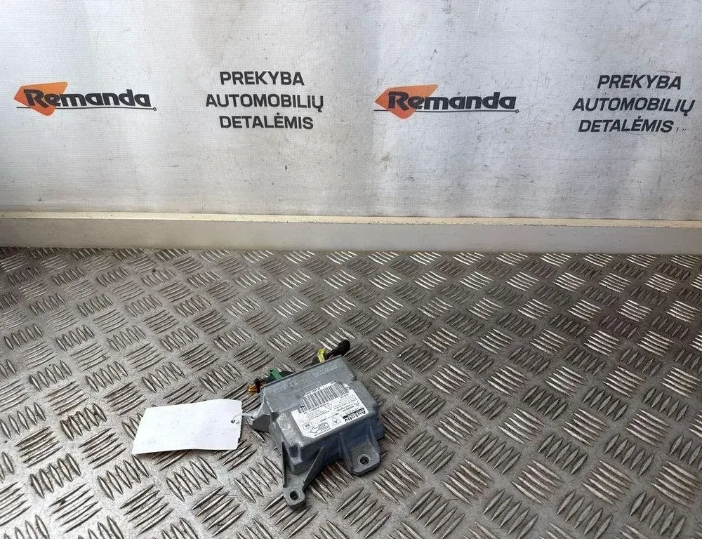 CITROËN C5 1 generation (2001-2008) Unité de contrôle SRS 610963100 31605534