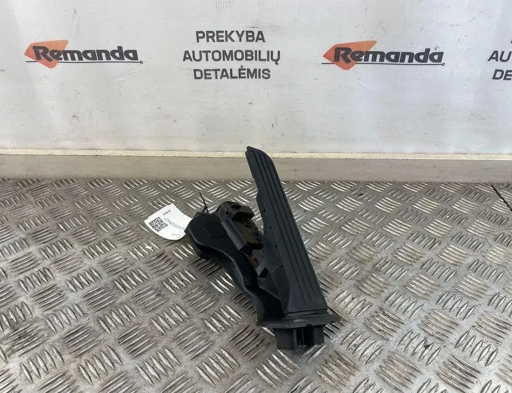 SEAT Leon 2 generation (2005-2012) Pédale d'accélérateur 1K1721503P 31607537