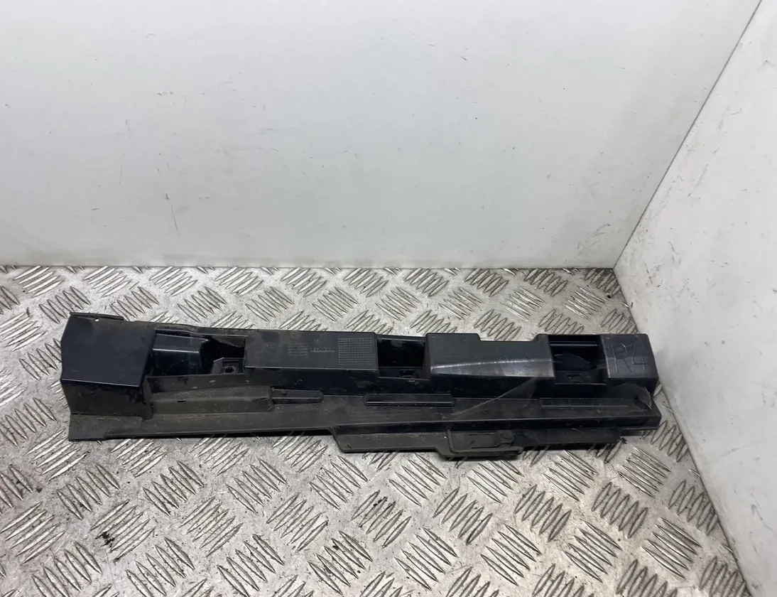 BMW 3 Series F30/F31 (2011-2020) Support de jupe latérale arrière droite 51777256920,7256920 22620584