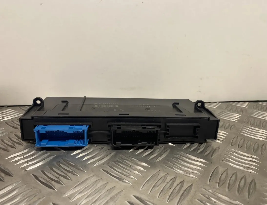 BMW 3 Series E90/E91/E92/E93 (2004-2013) Unité de contrôle de confort 61359247467,9247467 27852394
