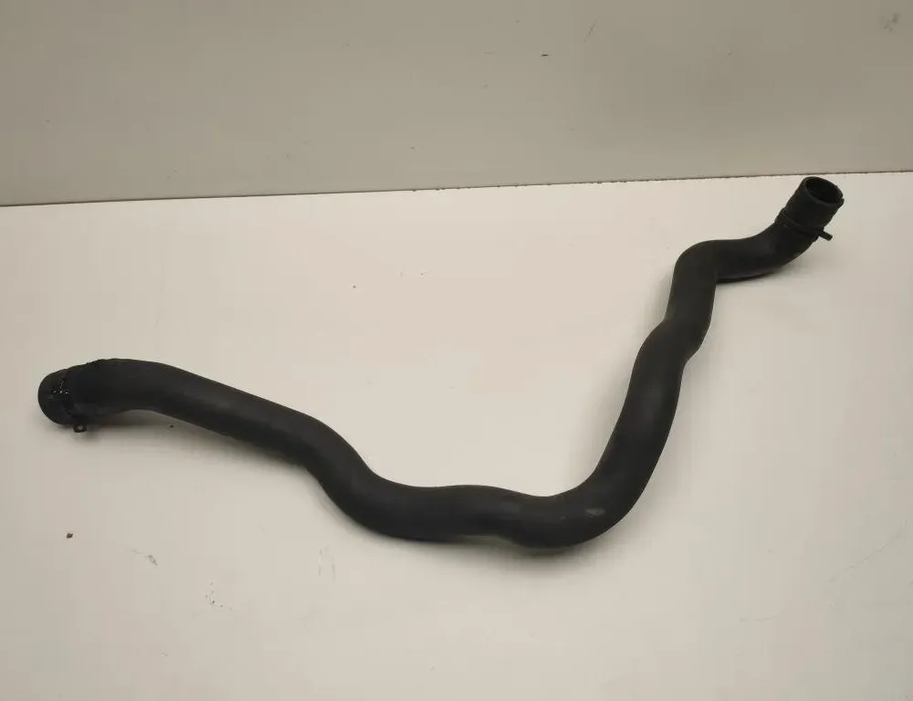 MERCEDES-BENZ B-Class W246 (2011-2020) Durite de radiateur d'eau côté droit A2465010382 27982096