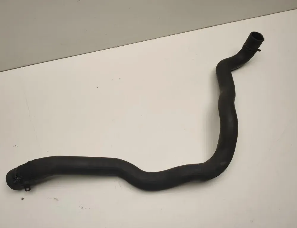 MERCEDES-BENZ B-Class W246 (2011-2020) Durite de radiateur d'eau côté droit A2465010382 27982096