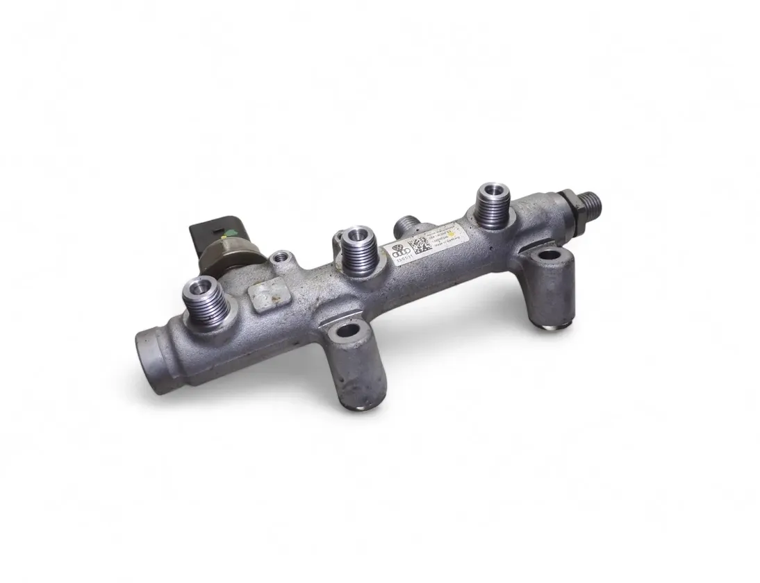 AUDI A7 C7/4G (2010-2020) Rampe de carburant 05A906051,059130089BS 31382025