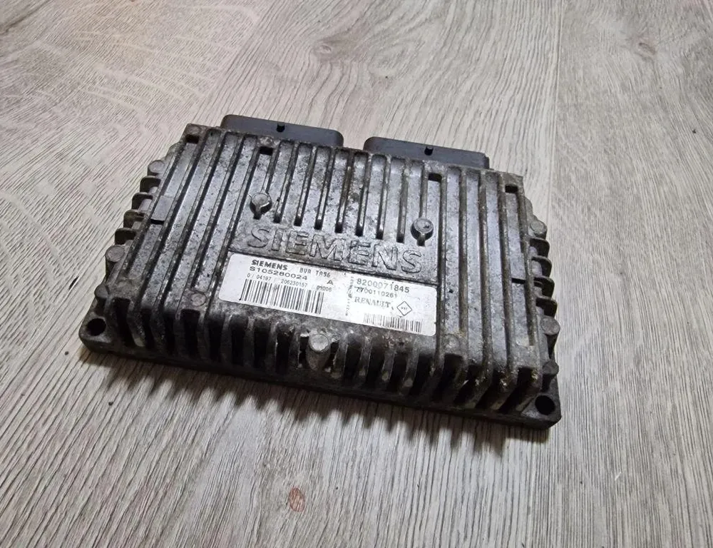 RENAULT Safrane 2 generation (2008-2010) Unité de contrôle de confort 8200071845 34008391