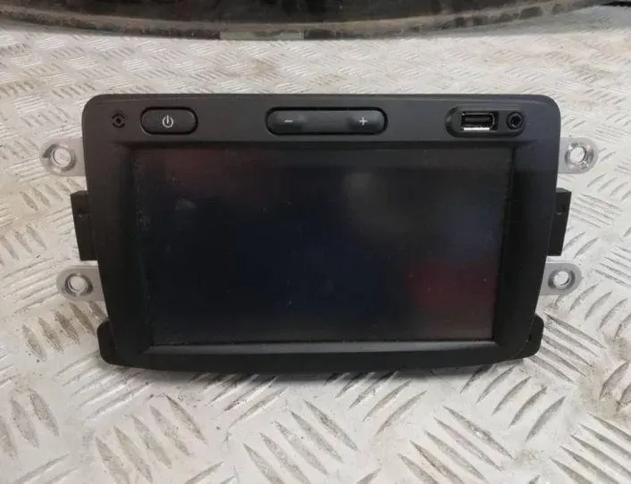 RENAULT Captur 1 generation (2013-2019) Lecteur de musique avec GPS 281157844R 27895233